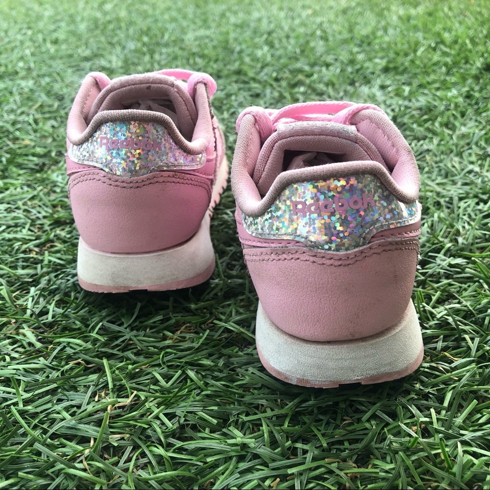 Reebok Pink Classic Leather shoes little girls (7) - Picture 5 of 7